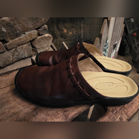 Keen Rich Brown Leather Slip-On Loafers main image 5